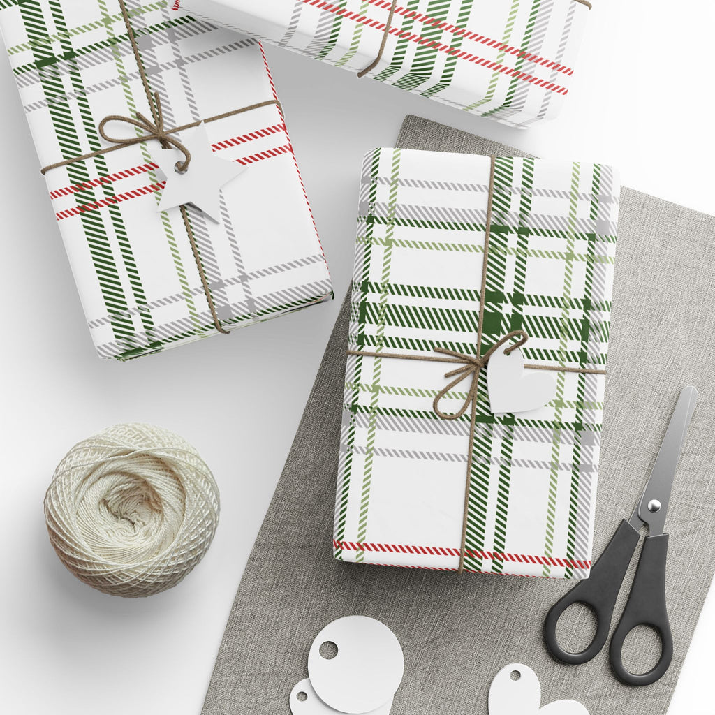 Holiday Gift Wrap: Holly Plaid