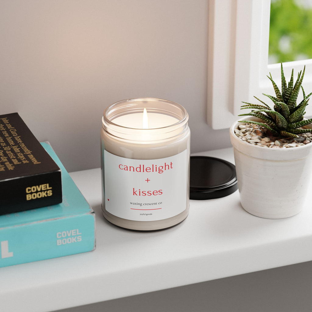[candlelight + kisses] soy candle *lovewhite
