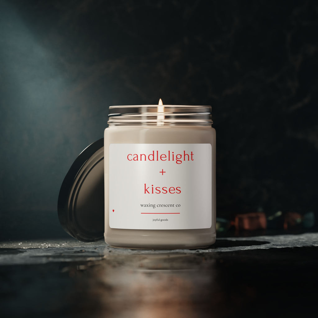 [candlelight + kisses] soy candle *lovewhite